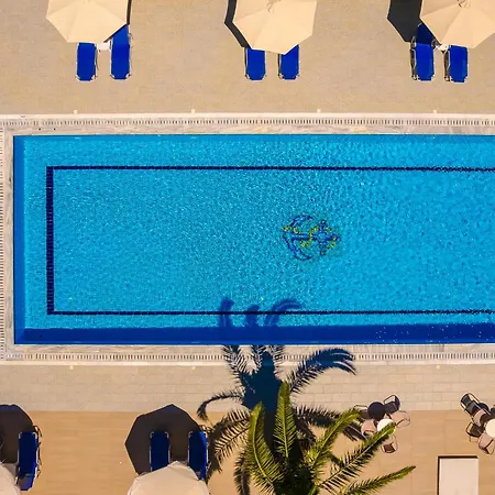 Hotel Nautilos *
