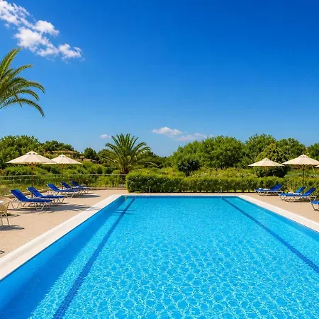Nautilos Hotel *