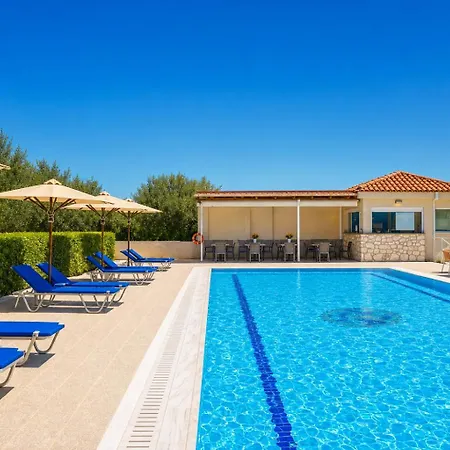 Nautilos Hotel *